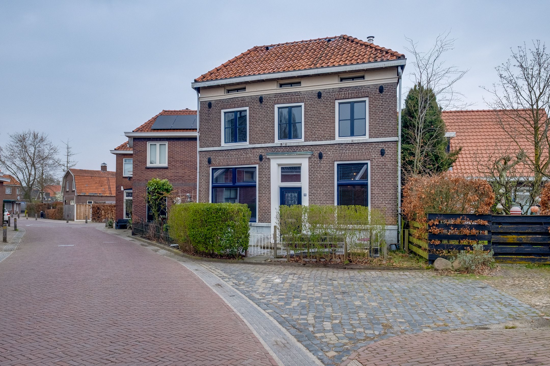 Dorpsstraat 23 