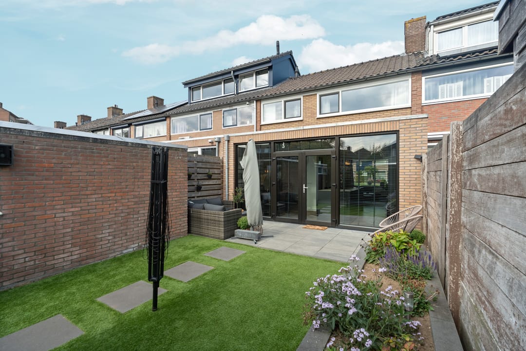 Foto 38 van Mezenlaan 120