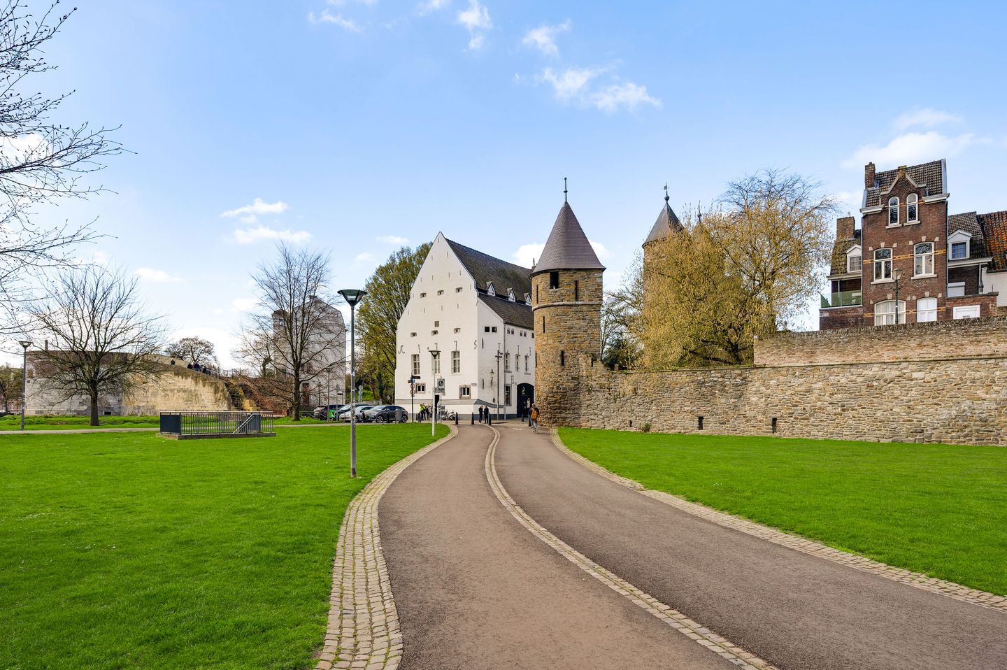 Foto 19 van Onze Lieve Vrouwewal 13