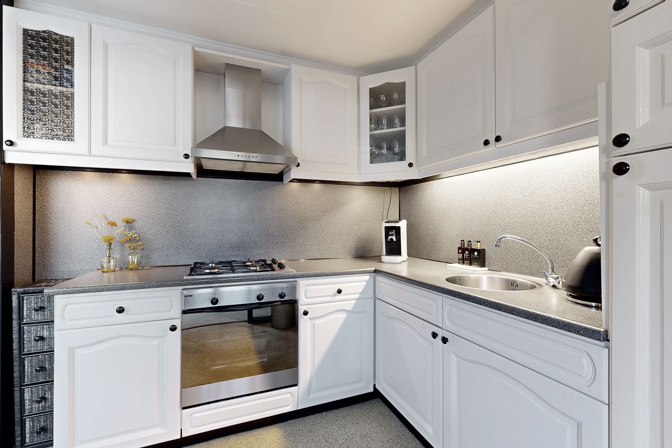 Photo 27 of Van Vlaanderenstraat 35