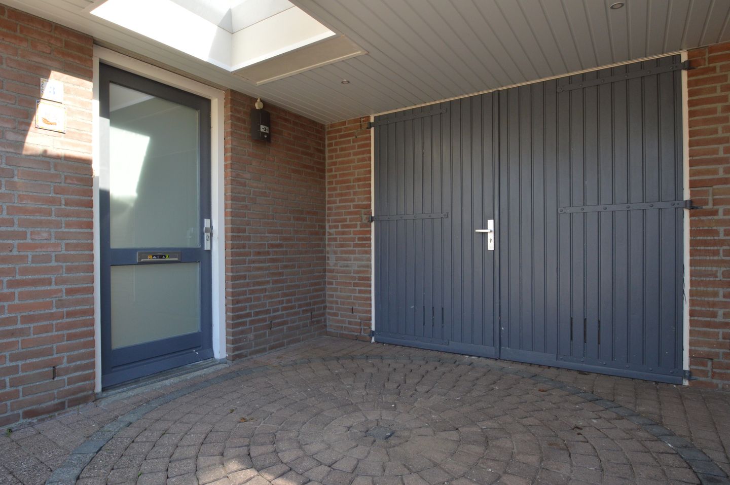 Photo 20 of Blauwborst 3