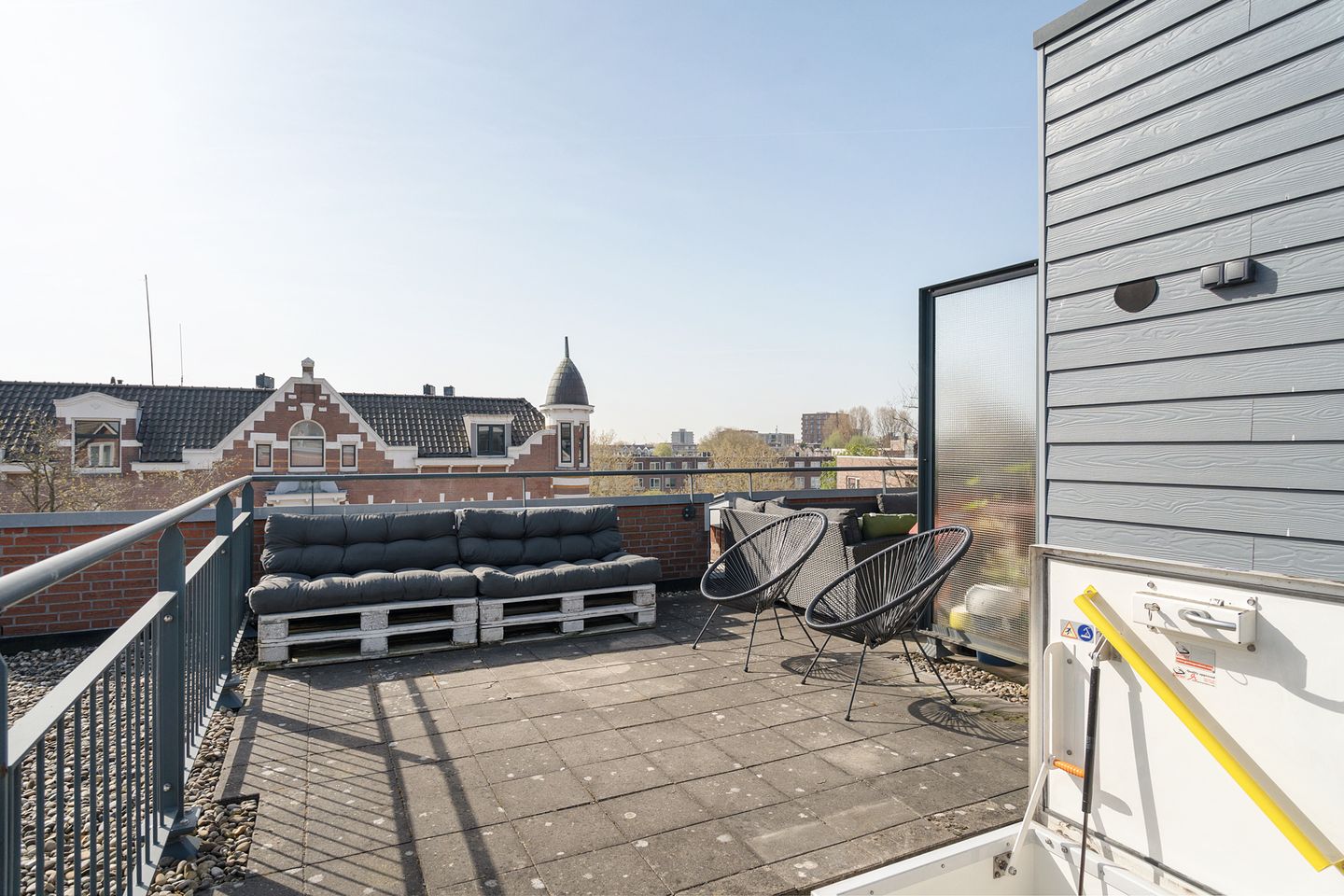 Spacious Maisonnette Apartment with Rooftop Terrace in Delfshaven — 34