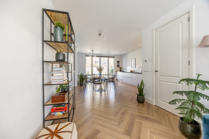 Photo 5 of Vijfherenstraat 18