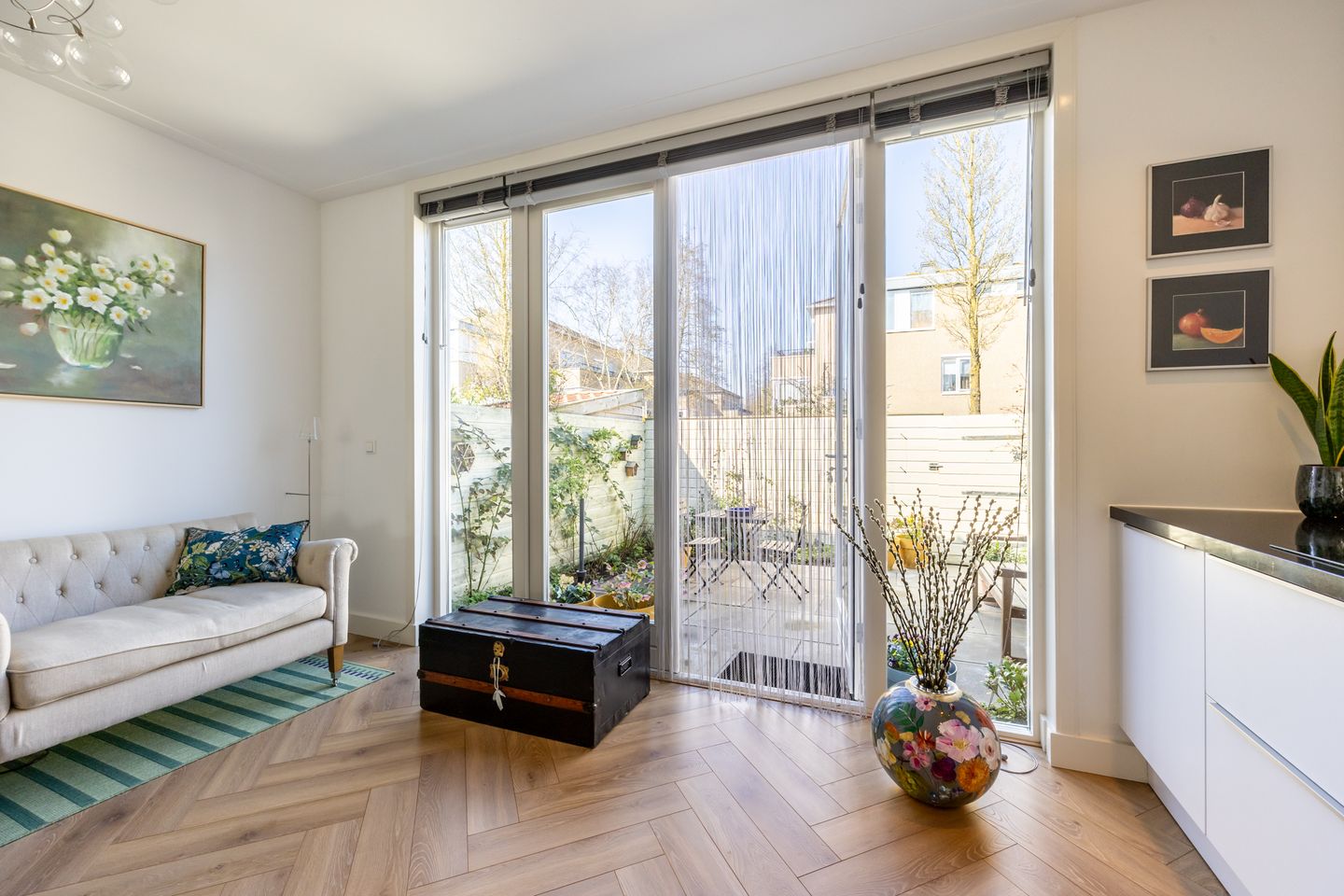 Photo 10 of Vijfherenstraat 18