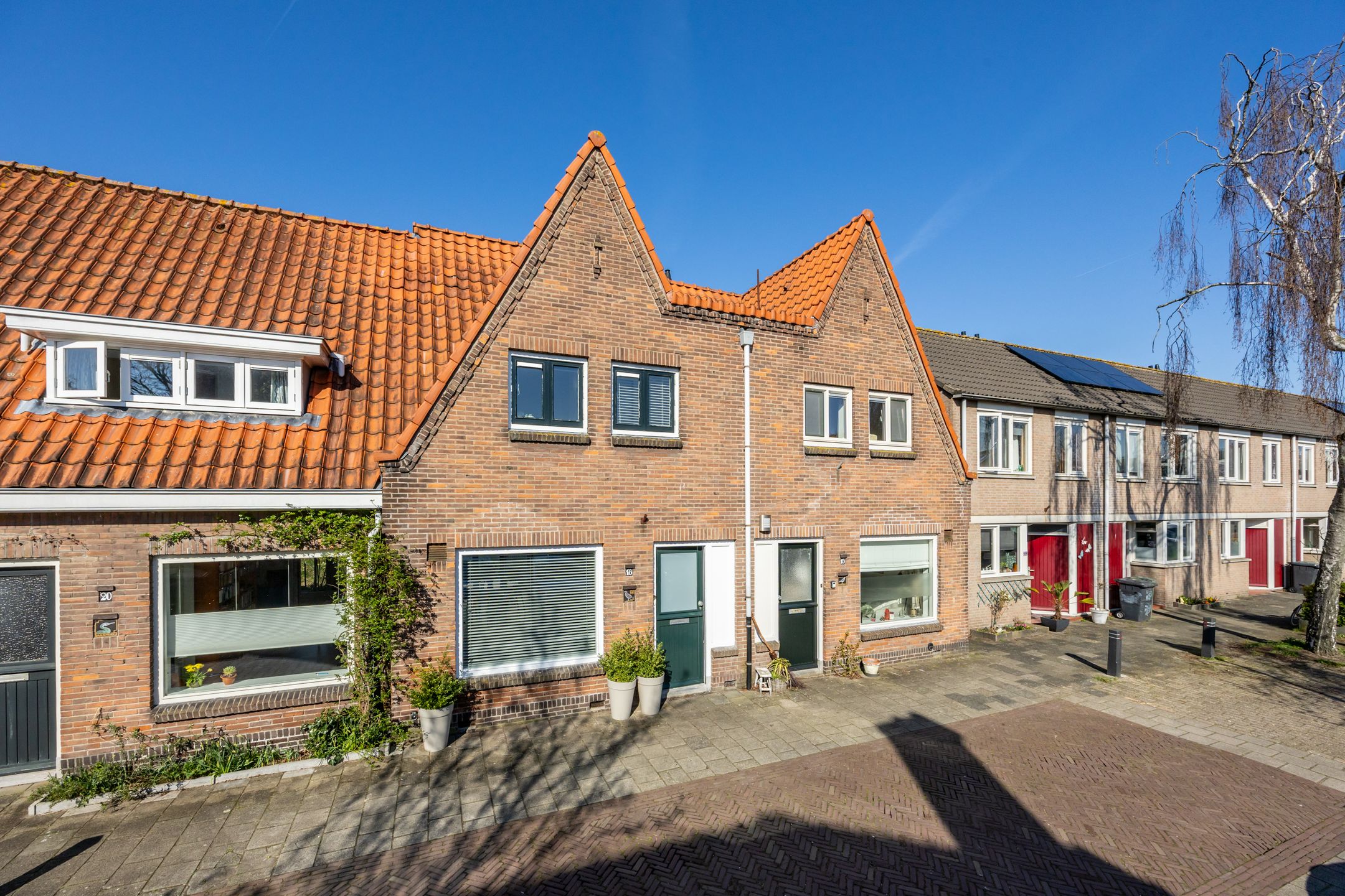 Vijfherenstraat 18 