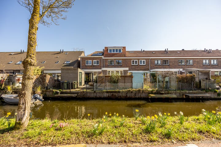 Photo 2 of Vijfherenstraat 18