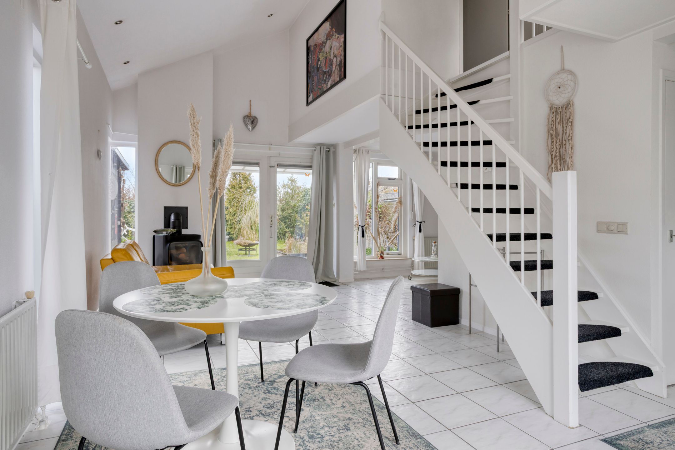 2-bedroom freehold villa in Stavenisse — photo 3 of 5