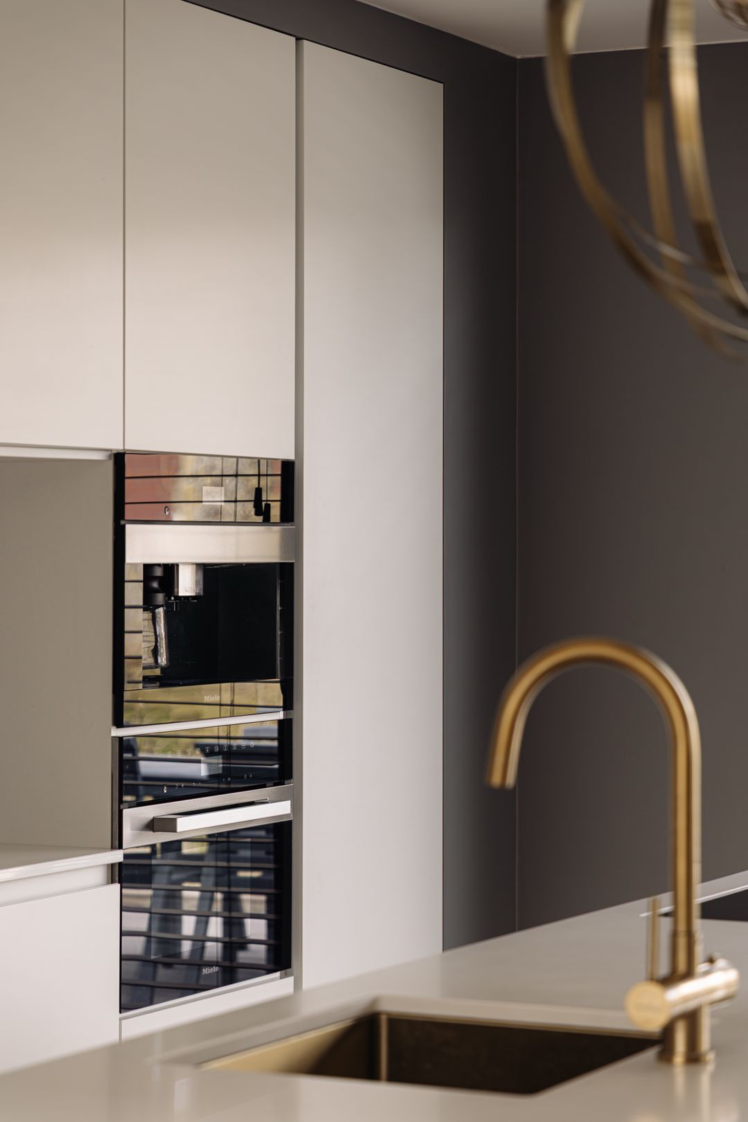 Photo 8 of Turfschip 2