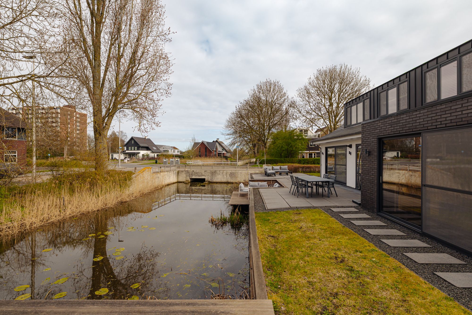 Photo 39 of Turfschip 2