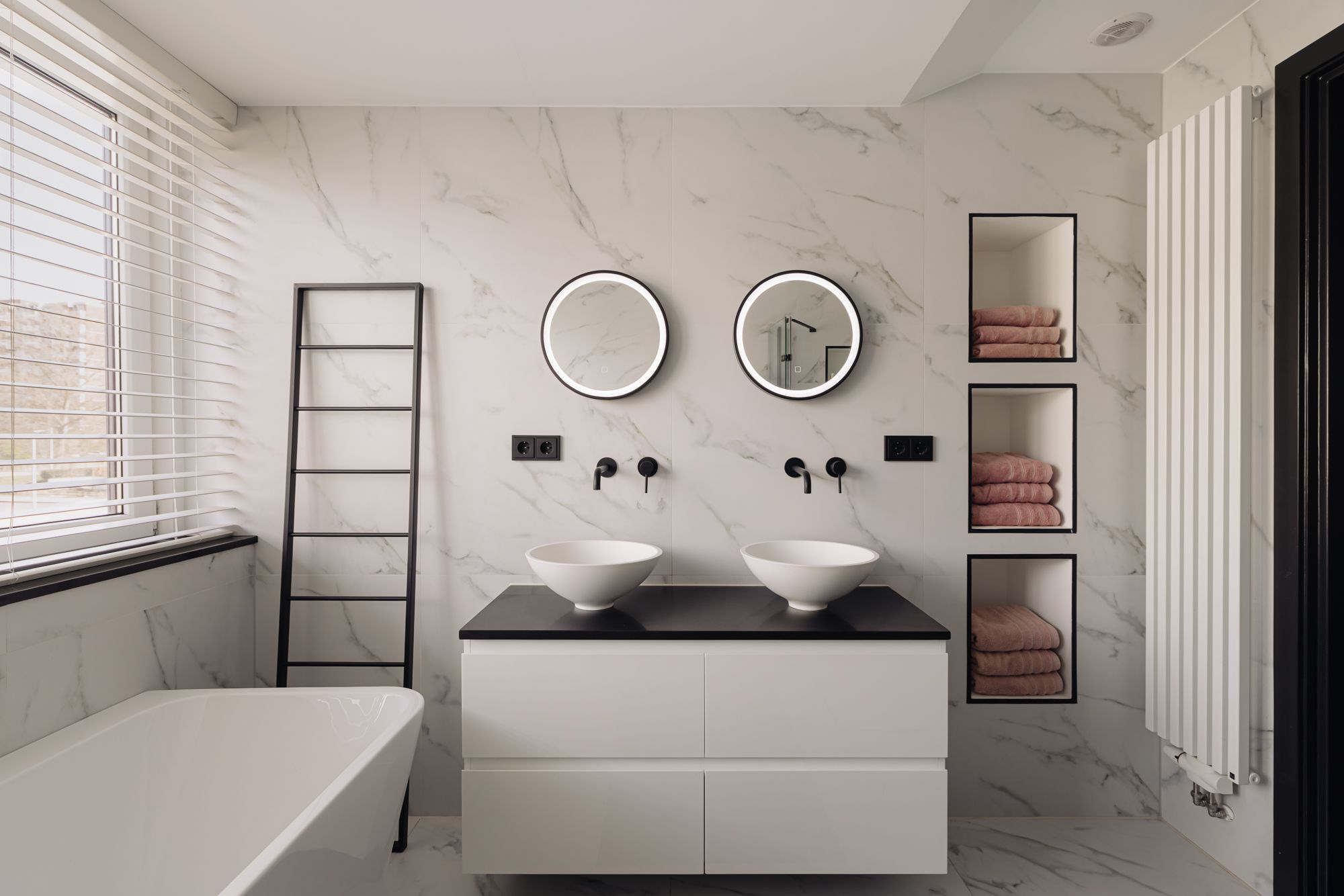 Photo 30 of Turfschip 2