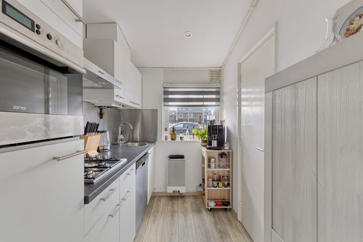 Foto 4 van Leeghwaterstraat 6