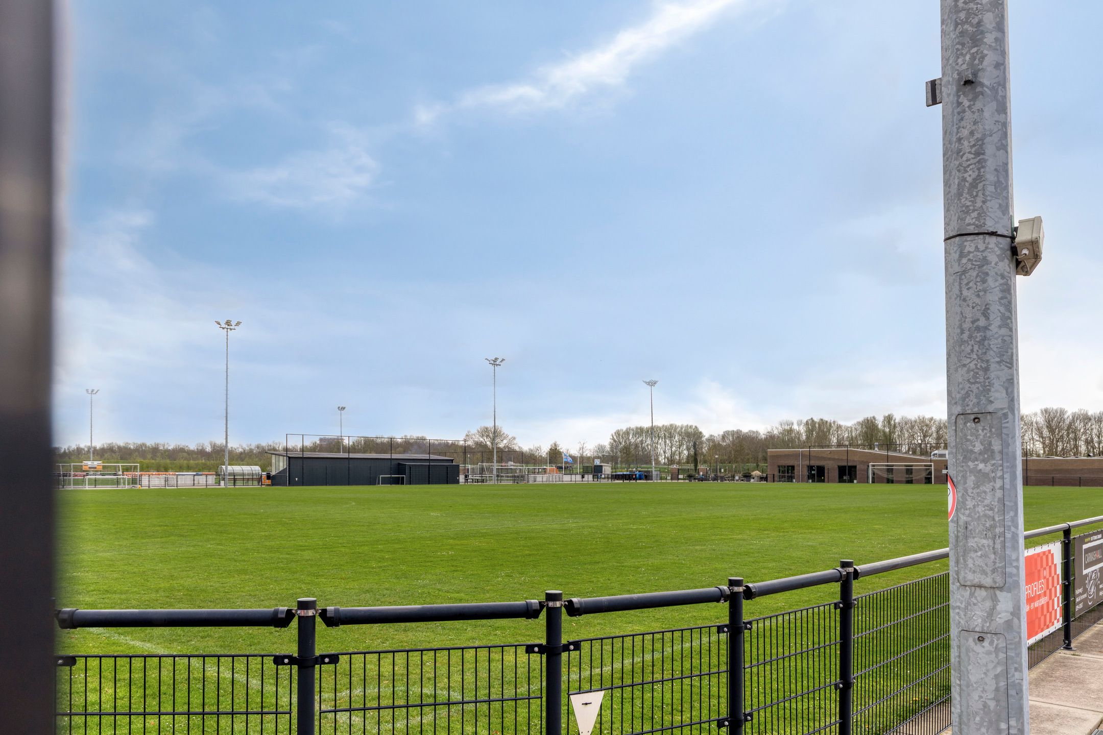 Foto 36 van Leeghwaterstraat 6