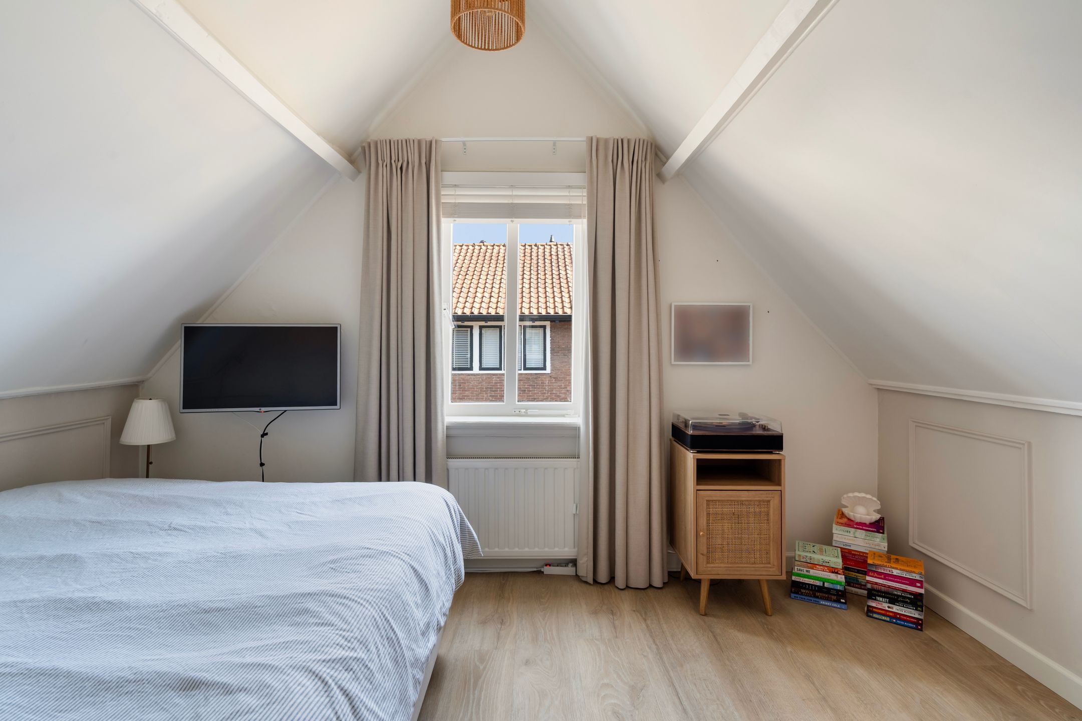 Completely Renovated Terraced House in Quiet Dead-End Street Near Dordrecht City Center — 30