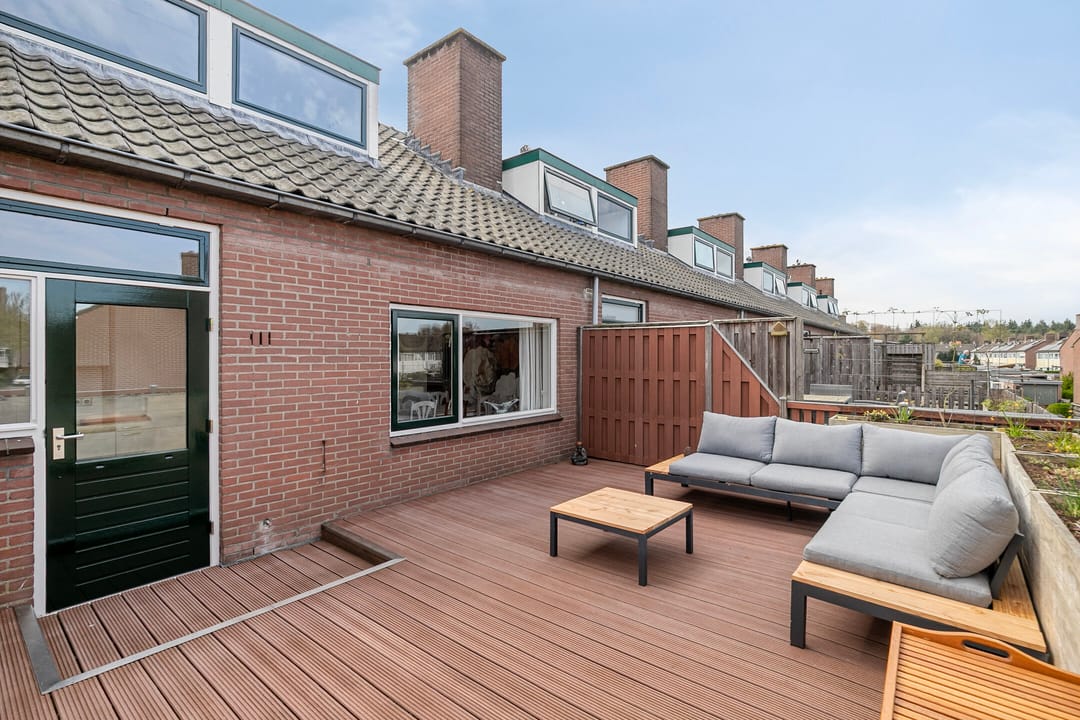 Spacious Maisonnette with Large Rooftop Terrace in Dieren — 22