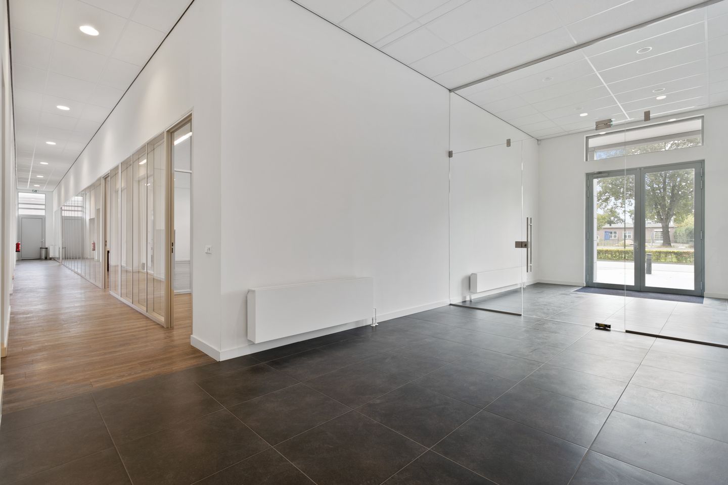 View photo 3 of Industrieweg 5