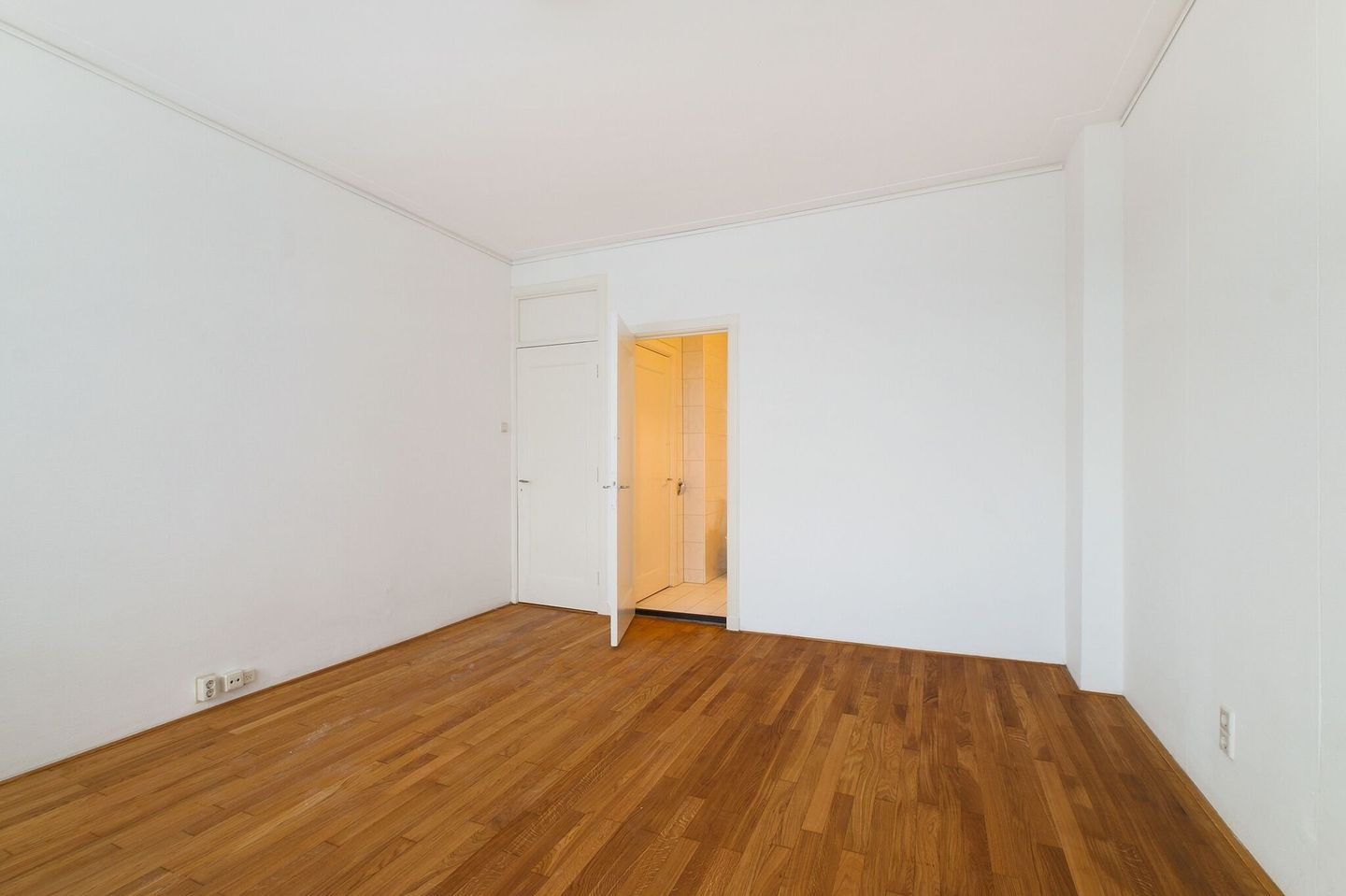 Photo 14 of Beethovenstraat 138-3