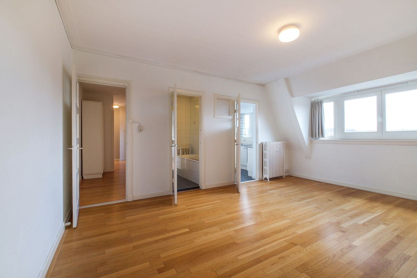 Photo 19 of Beethovenstraat 138-3