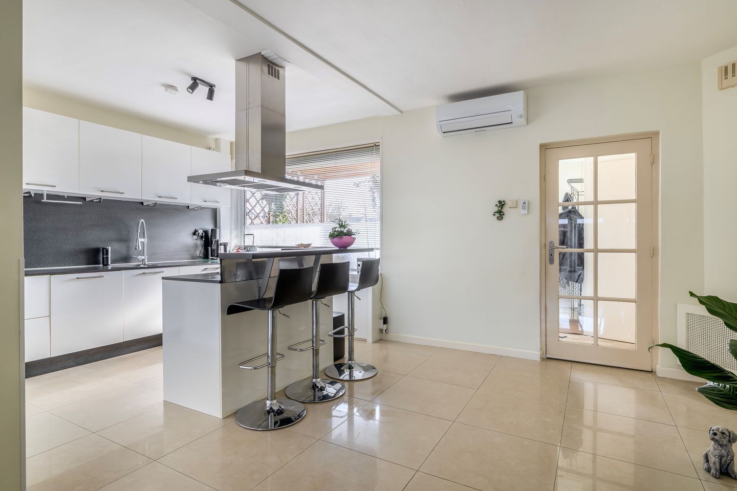 Foto 10 van Nachtegaallaan 8