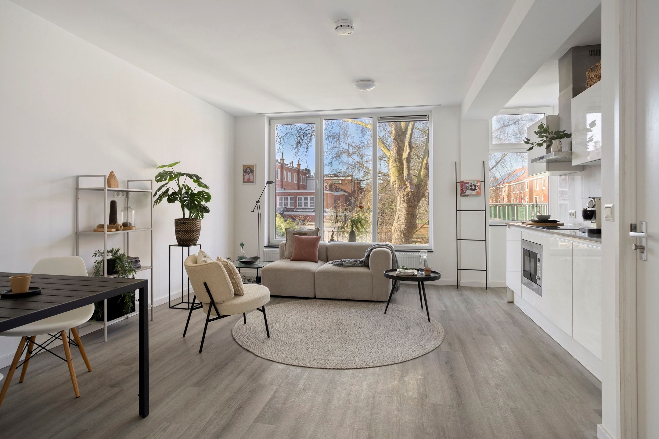 Photo 6 of Koninginnelaan 24-A