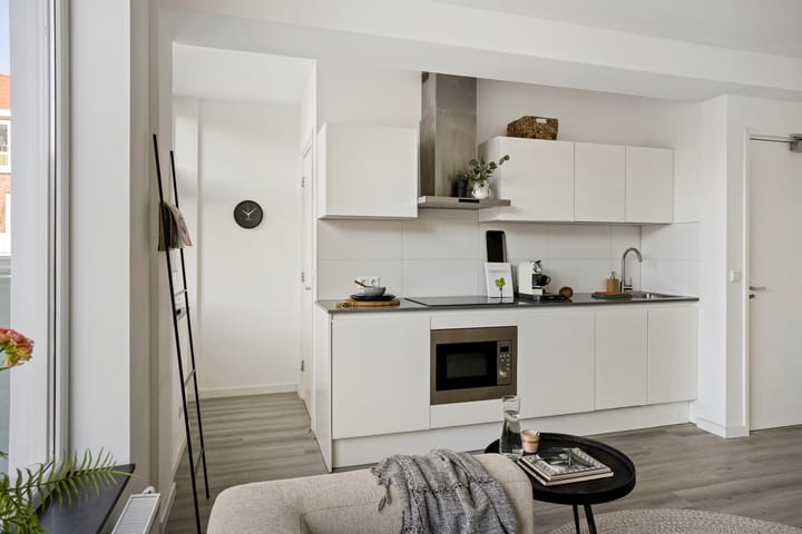 Photo 2 of Koninginnelaan 24-A