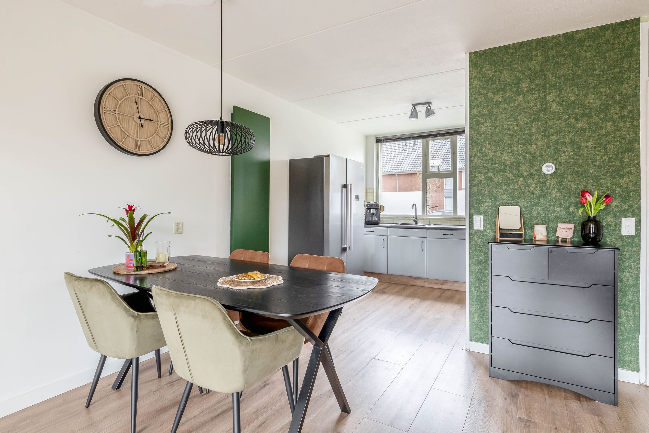 Foto 12 van Leeghwaterstraat 41