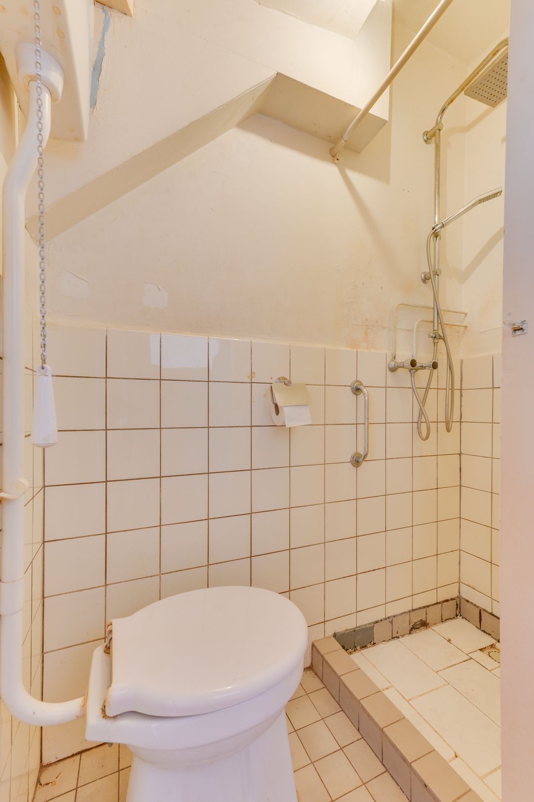 Renovation Opportunity Near Castricum Dunes and Beach — 13