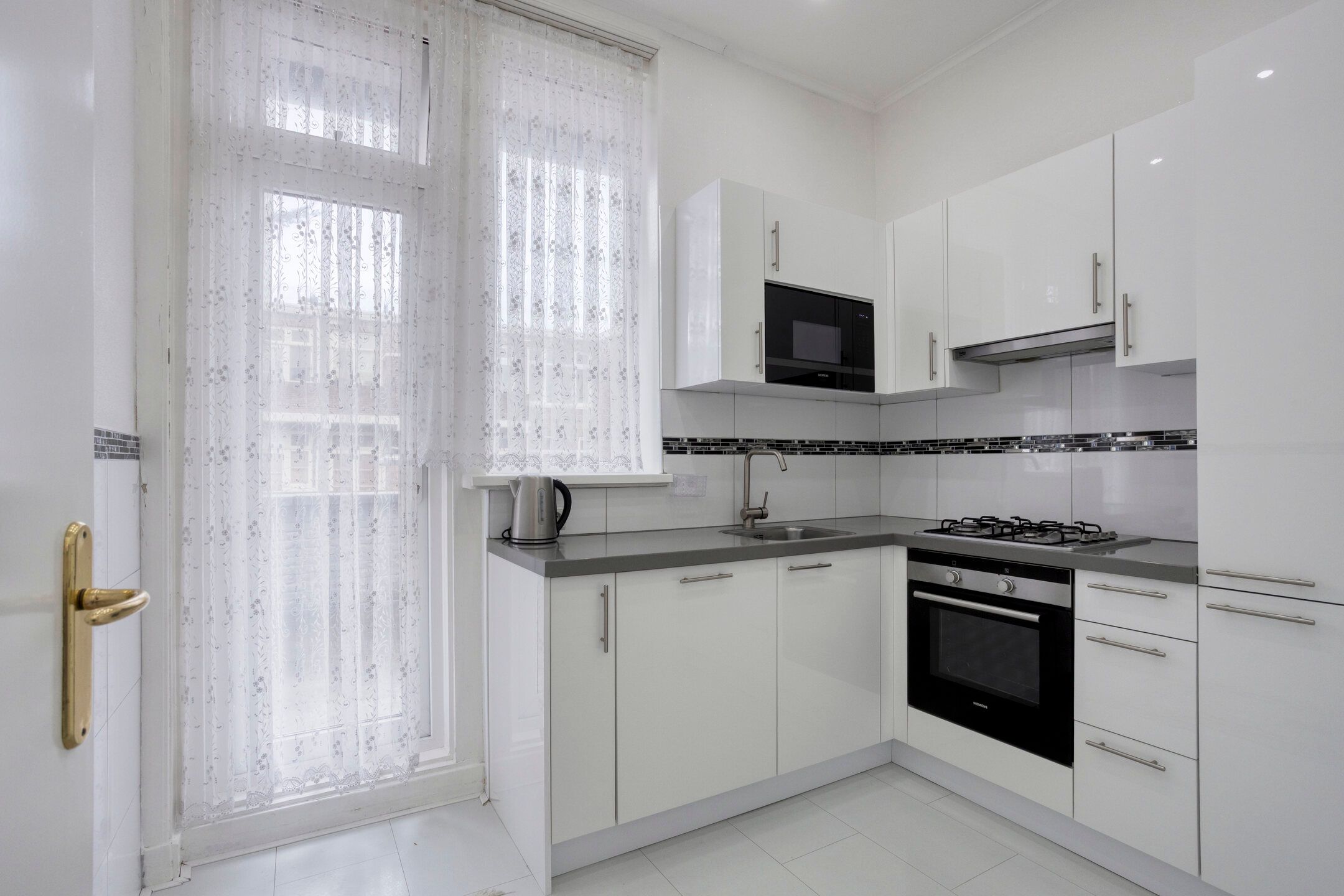 Photo 18 of Nunspeetlaan 11