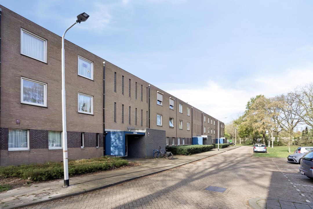 Foto 1 van Juralaan 136