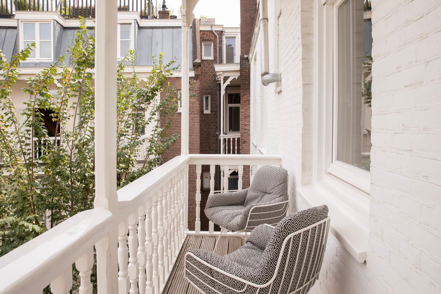 Photo 35 of Da Costastraat 33-3