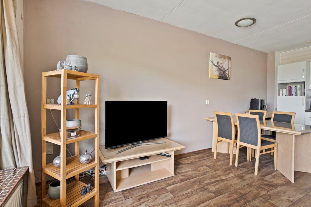 Foto 26 van Juralaan 136