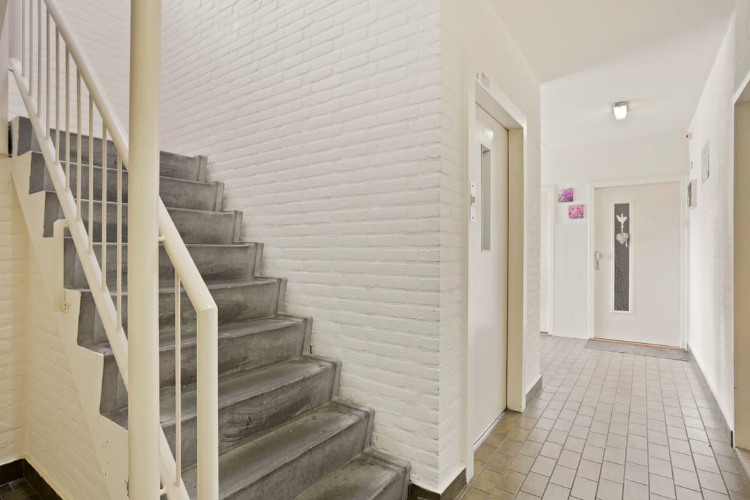 Foto 8 van Juralaan 136