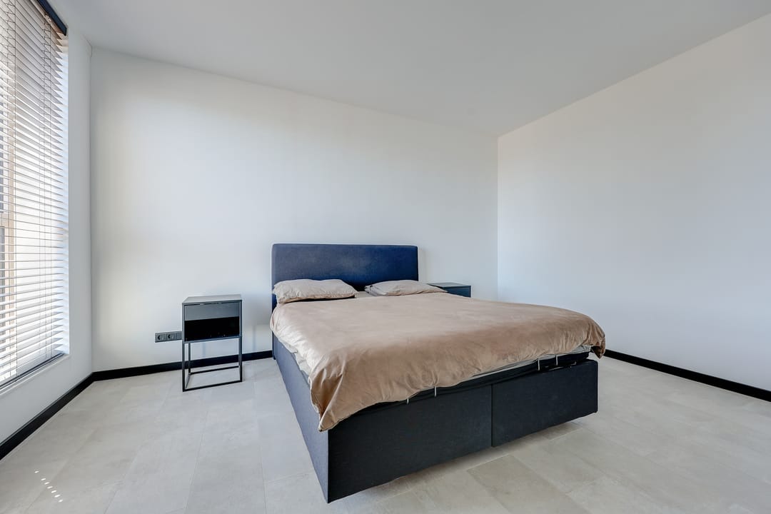 Luxury 3-Room Apartment with Balcony in Homeruskwartier — 28