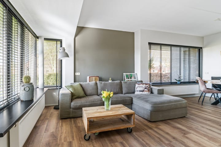 Foto 2 van Easterstrjitte 1