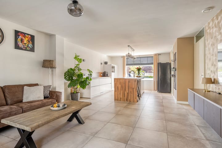 Foto 2 van Sassenheimstraat 9