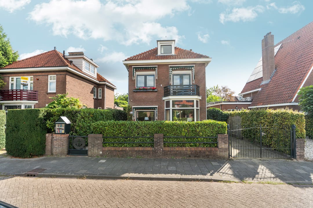 Photo 1 of Muntmeesterlaan 64