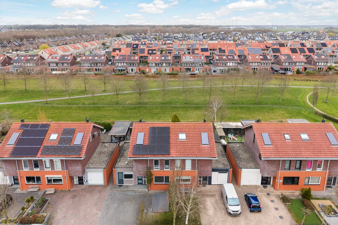 Photo 41 of Ytsjesân 19