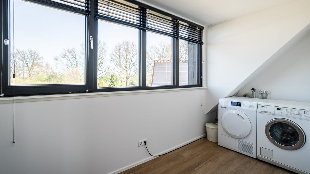 Photo 17 of Rensumaborg 17