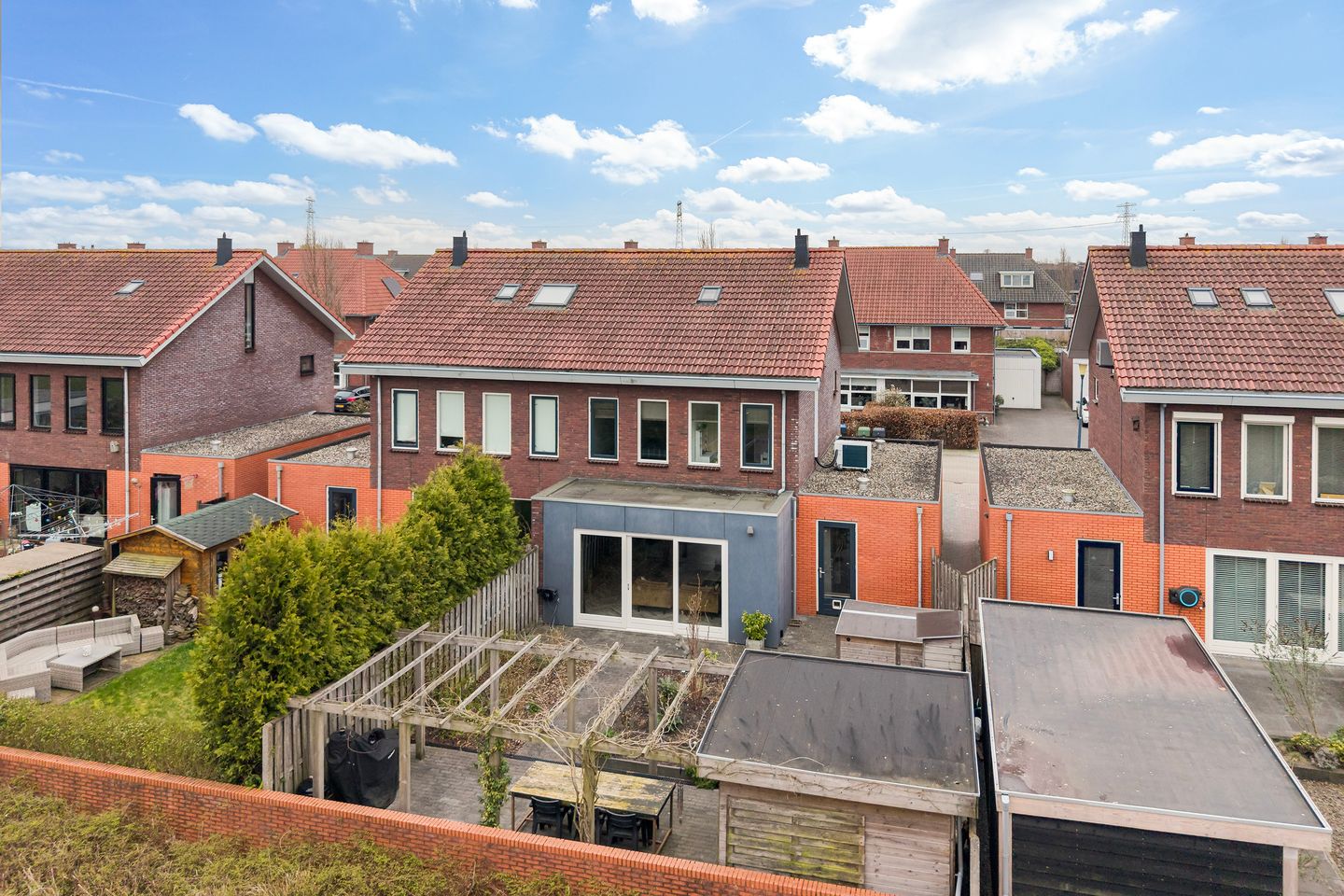 Photo 44 of Ytsjesân 19