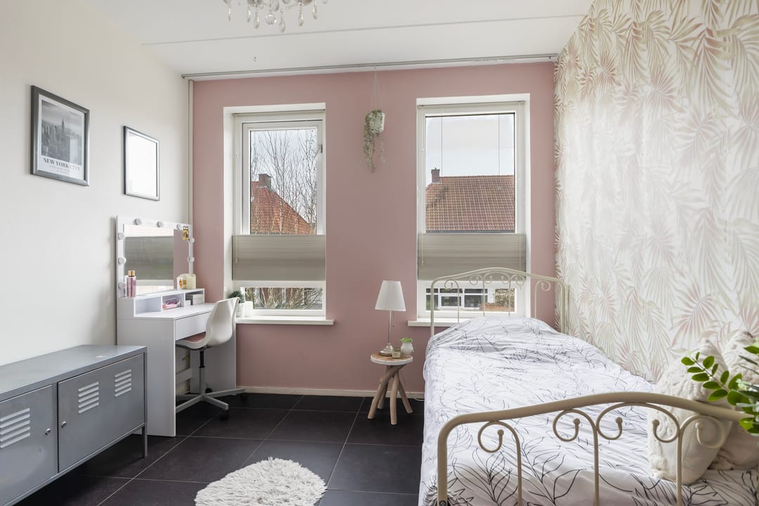 Photo 32 of Ytsjesân 19