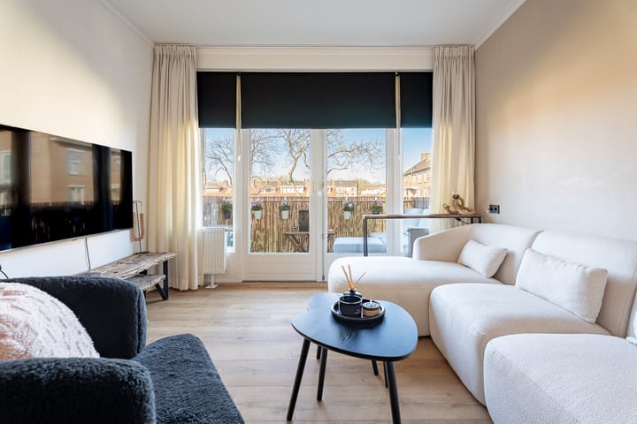 Foto 2 van Aquamarijnhof 122-A