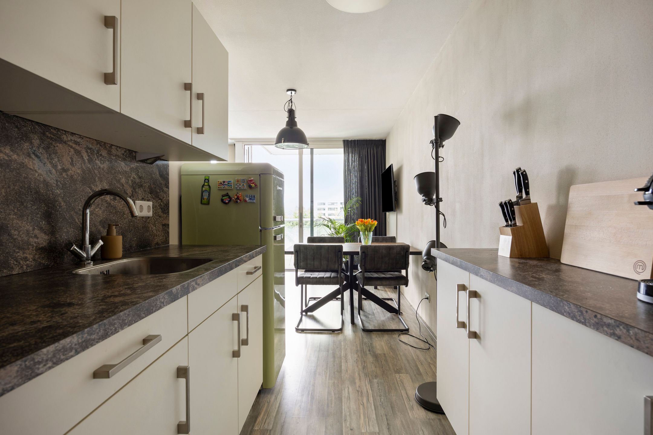 Foto 12 van Middenweg 257-L