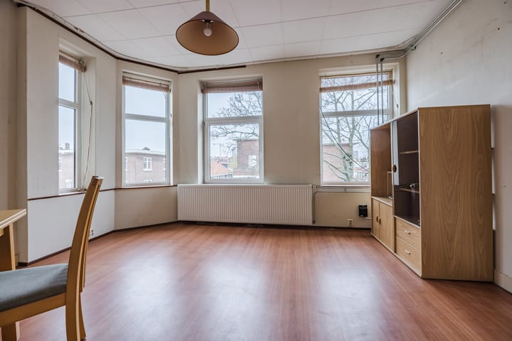 Photo 2 of Rosseelsstraat 54