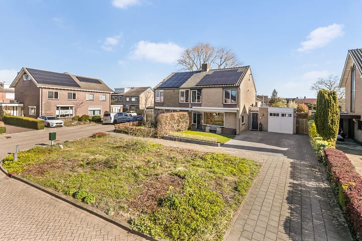 Foto 4 van Hazelaarstraat 1