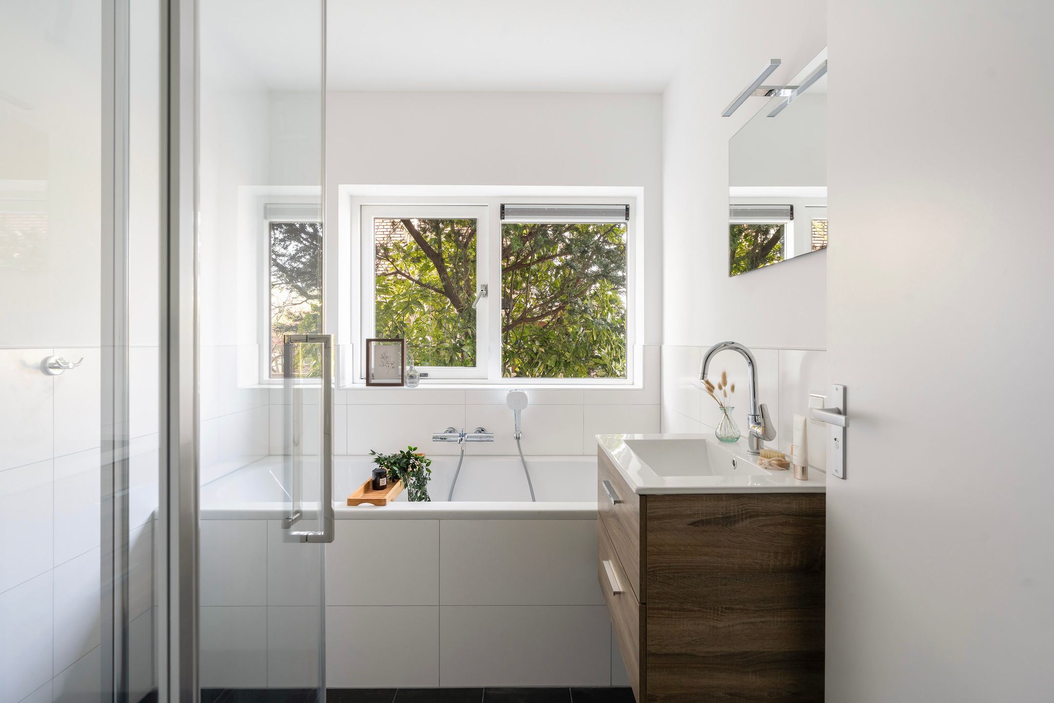 Photo 24 of Parallelstraat 73-A