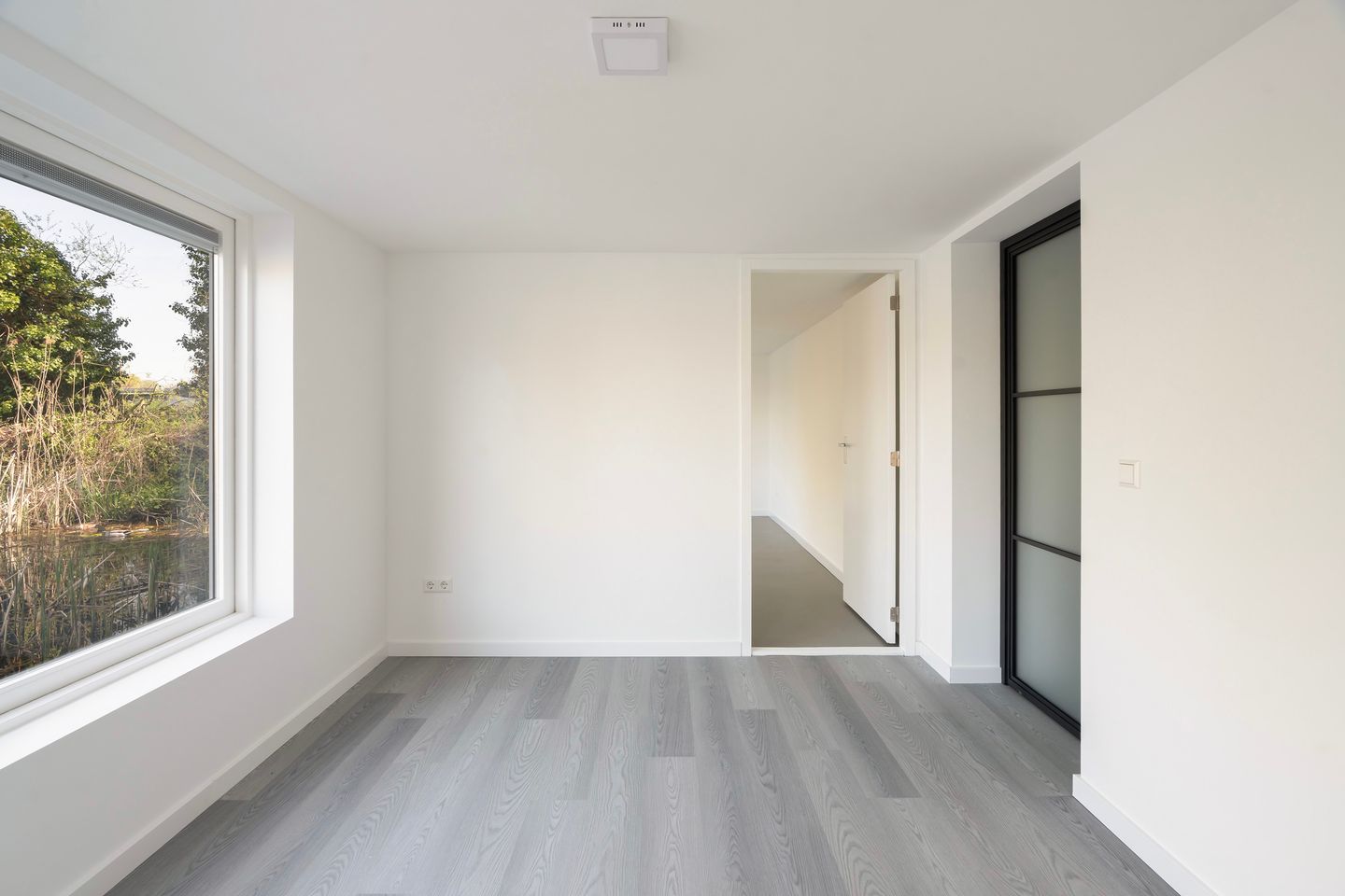 Photo 34 of Parallelstraat 73-A