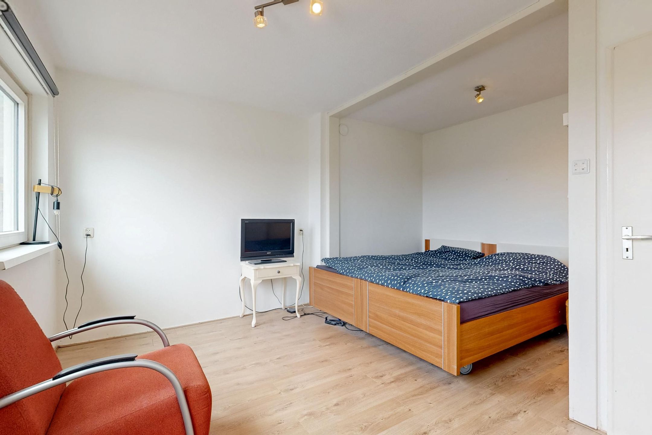 Foto 18 van Belle van Zuylenlaan 95