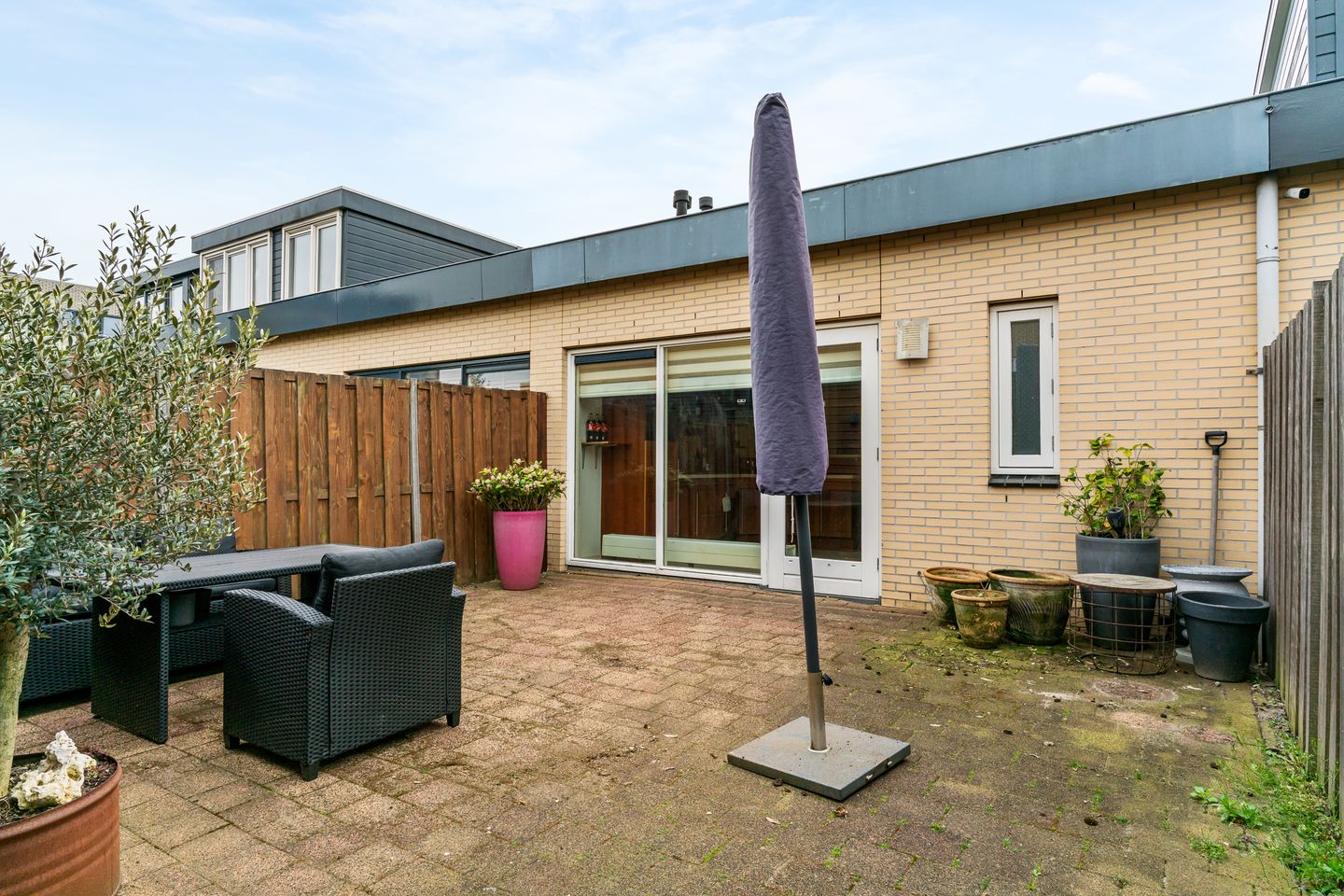 Foto 14 van Falconstraat 10