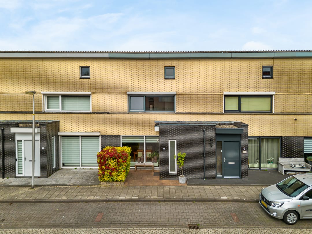 Foto 28 van Falconstraat 10