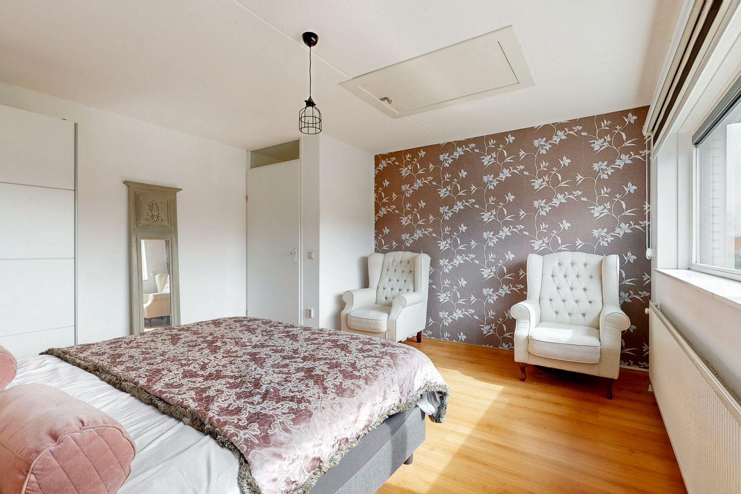 Foto 20 van Falconstraat 10