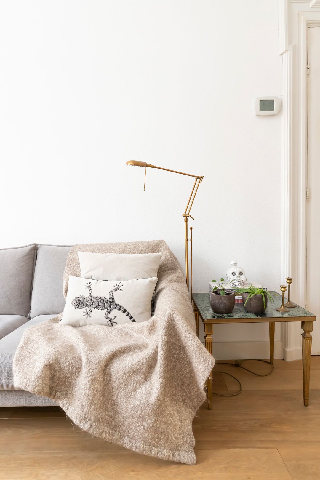Charming 2-bedroom apartment with original details in Amsterdam Weesperzijde-Noord — 16